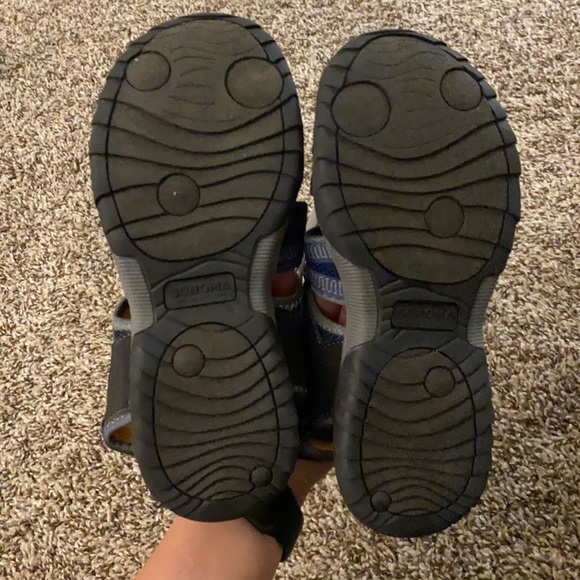 Sonoma boys sandals - Picture 6 of 7